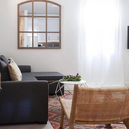 Apartamento En Puerta Del Sol 2 Madrid Kültér fotó