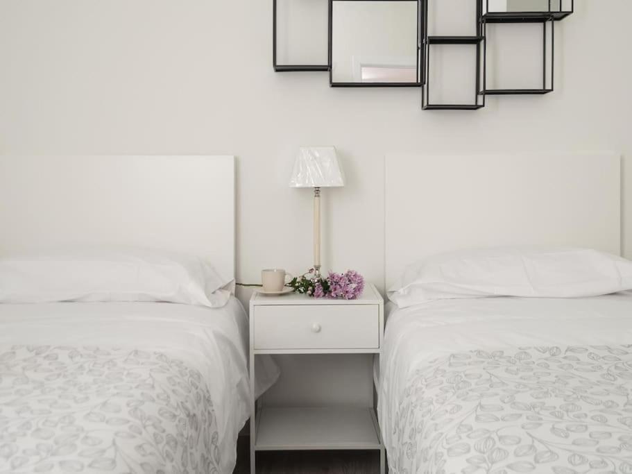 Apartamento En Puerta Del Sol 2 Madrid Kültér fotó