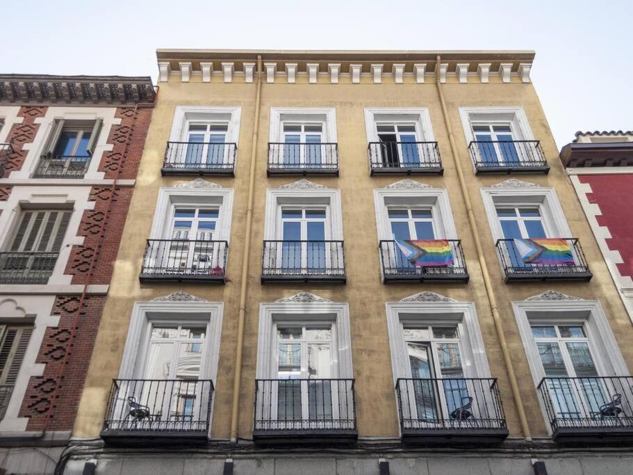 Apartamento En Puerta Del Sol 2 Madrid Kültér fotó